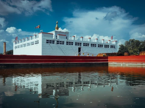 Kathmandu Pokhara Lumbini Chitwan Tour